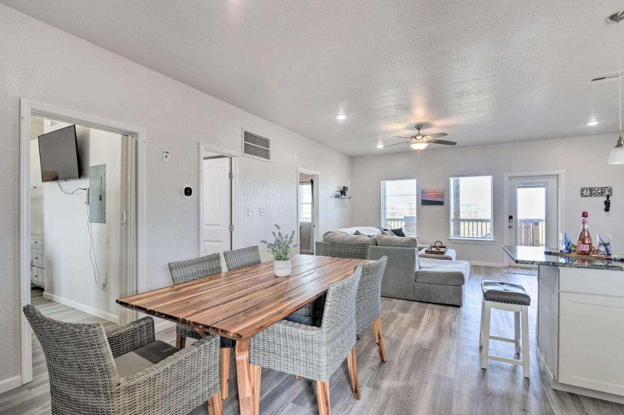 Surfside Beach Retreat With Deck And Ocean Views Zewnętrze zdjęcie